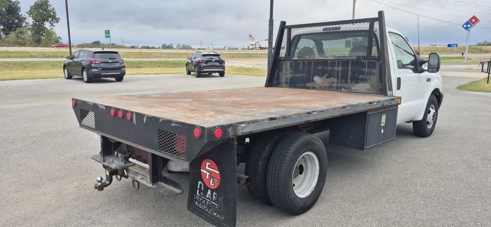 2003 Ford Ford F350 2WD - photo 3