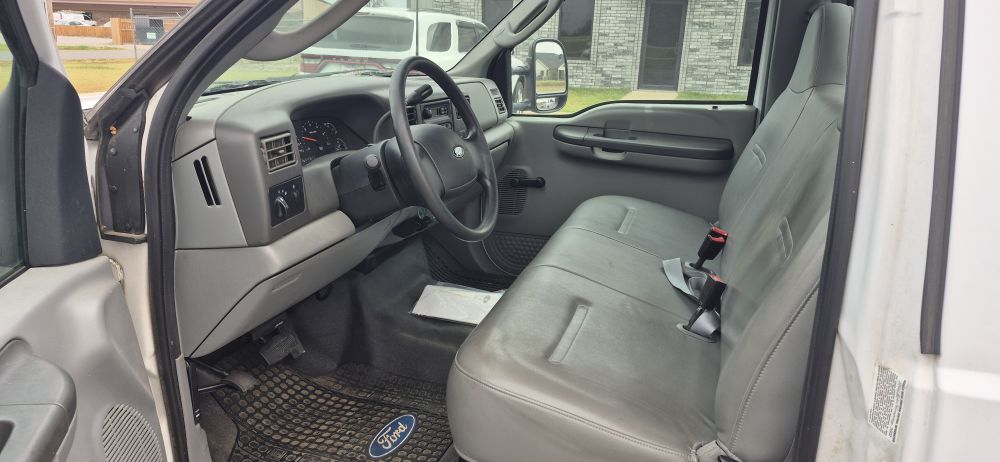 2003 Ford Ford F350 2WD - photo 9