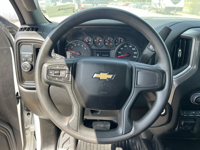 2024 Chevrolet Silverado - photo 15