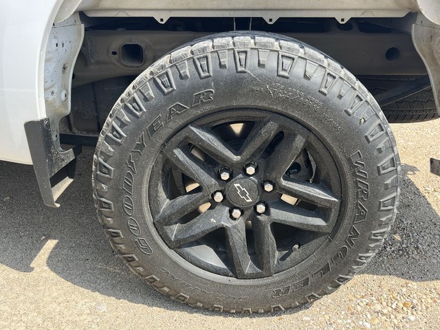 2024 Chevrolet Silverado - photo 16