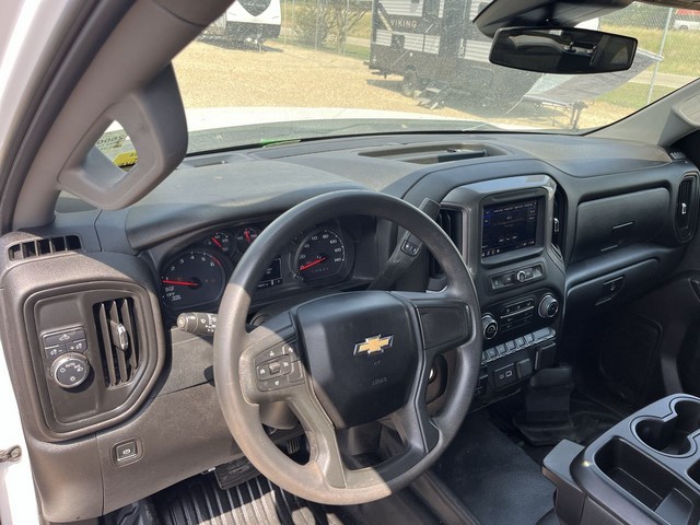 2024 Chevrolet Silverado - photo 23