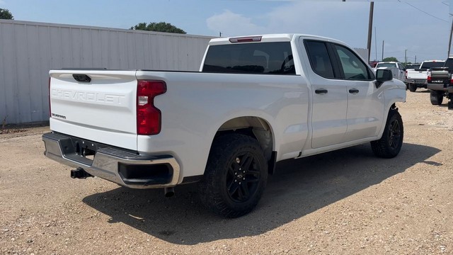 2024 Chevrolet Silverado - photo 5