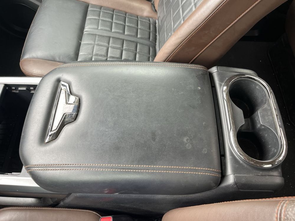 2019 Nissan TITAN PLATINUM RESERVE - photo 15