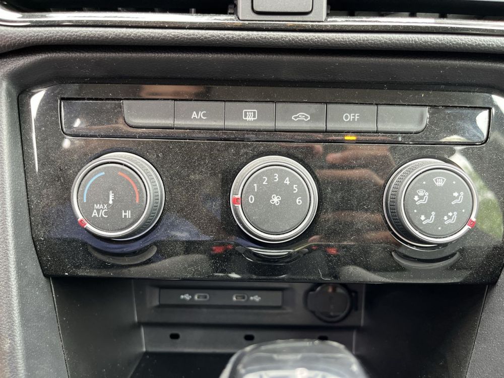 2024 Volkswagen TAOS 1.5T S - photo 16