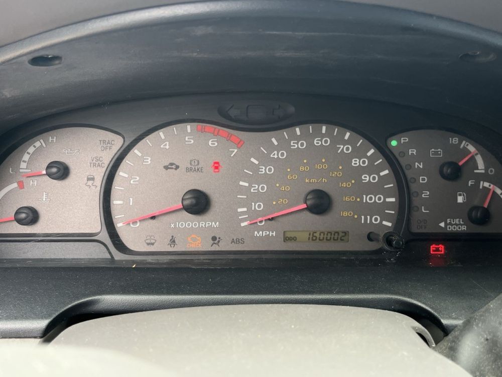 2003 Toyota SEQUOIA - photo 12