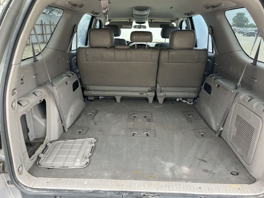 2003 Toyota SEQUOIA - photo 18