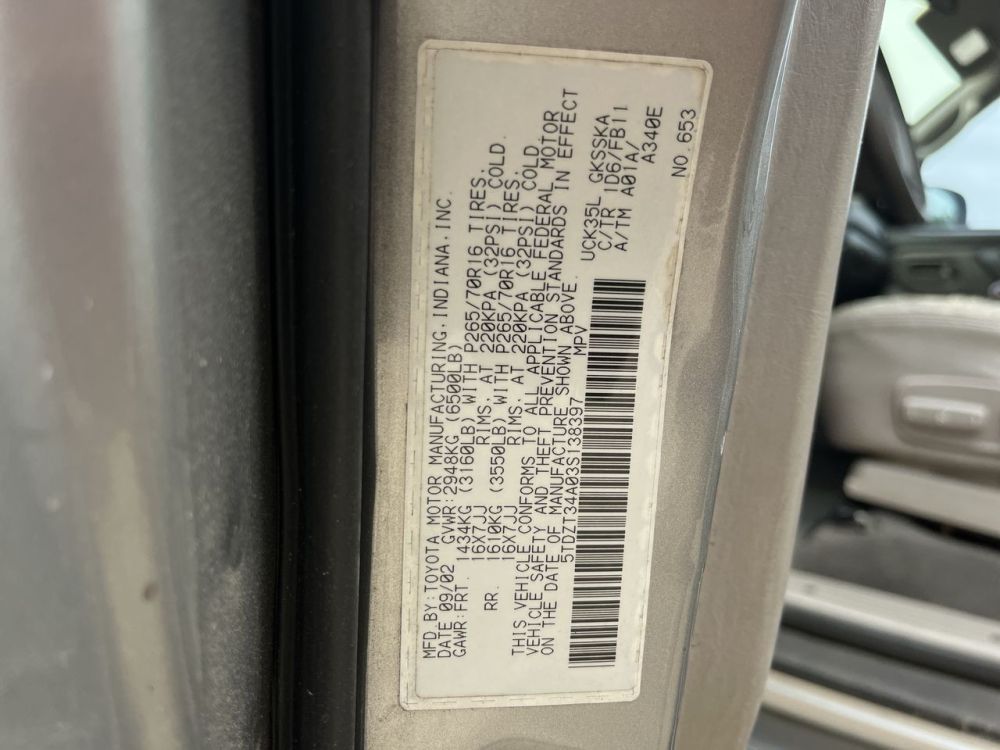 2003 Toyota SEQUOIA - photo 21