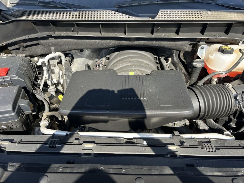 2024 Chevrolet Silverado - photo 9