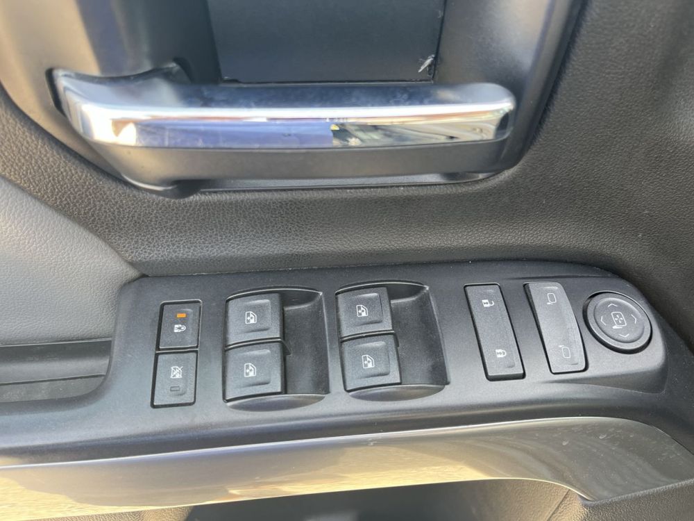 2014 Chevrolet Silverado - photo 20