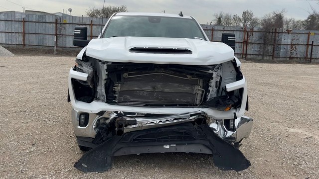 2025 Chevrolet 2500HD LT - photo 8