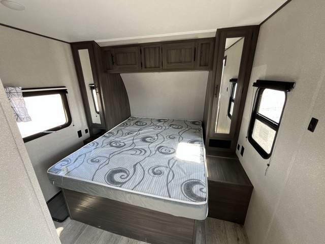 2021 SHASTA TRAVEL TRL 21CK - photo 16