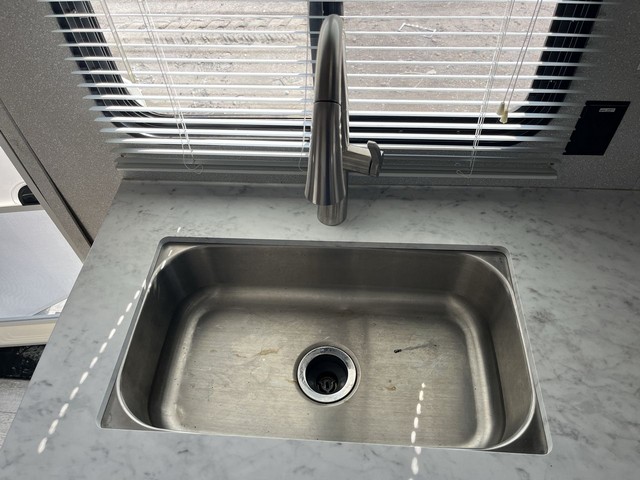 2021 SHASTA TRAVEL TRL 21CK - photo 17