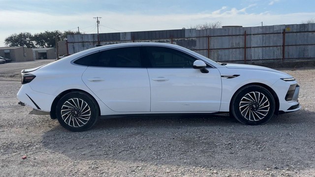 2024 Hyundai SONATA HYBRID SEL - photo 6
