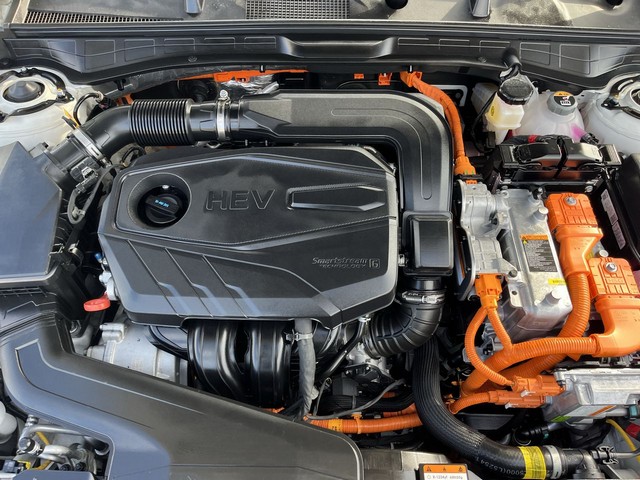 2024 Hyundai SONATA HYBRID SEL - photo 9