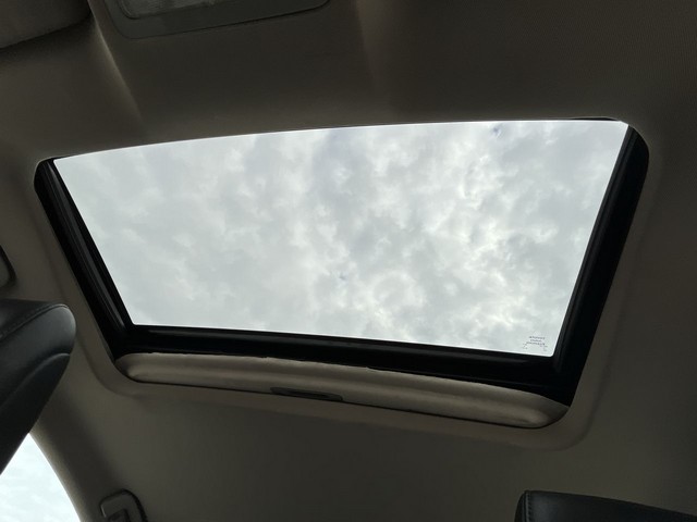 2016 Toyota AVALON - photo 17