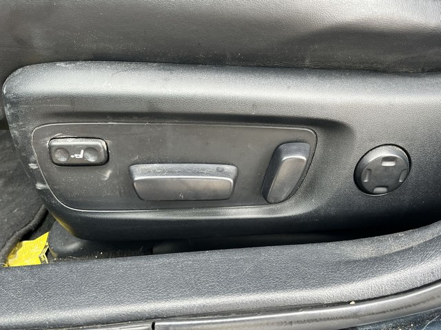 2016 Toyota AVALON - photo 21