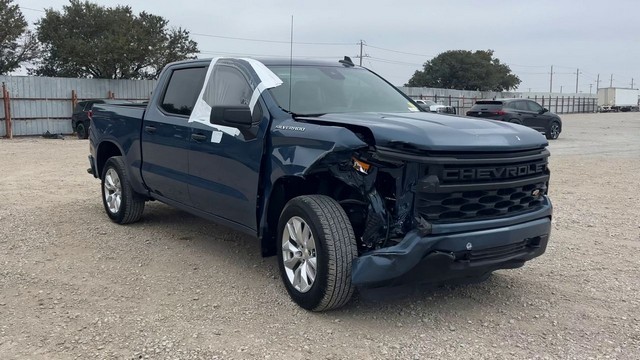 2024 Chevrolet Silverado - photo 8