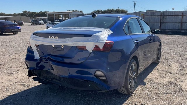2024 Kia FORTE LXS - photo 5