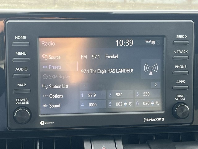 2021 Toyota RAV4 - photo 17