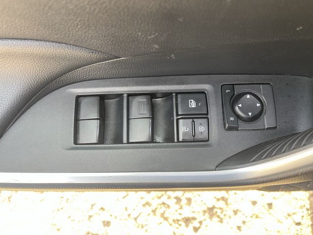 2021 Toyota RAV4 - photo 20