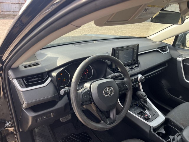 2021 Toyota RAV4 - photo 22