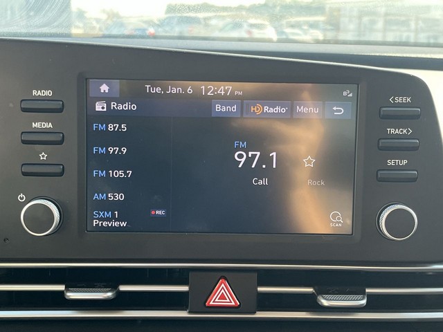 2023 Hyundai Elantra - photo 14