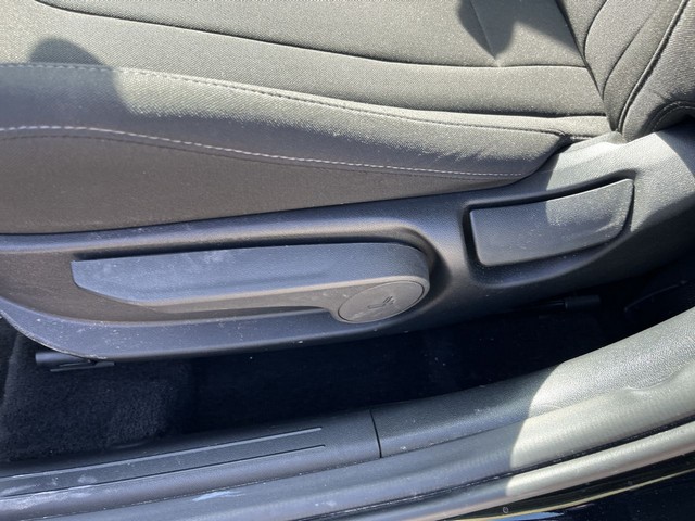 2023 Hyundai Elantra - photo 22