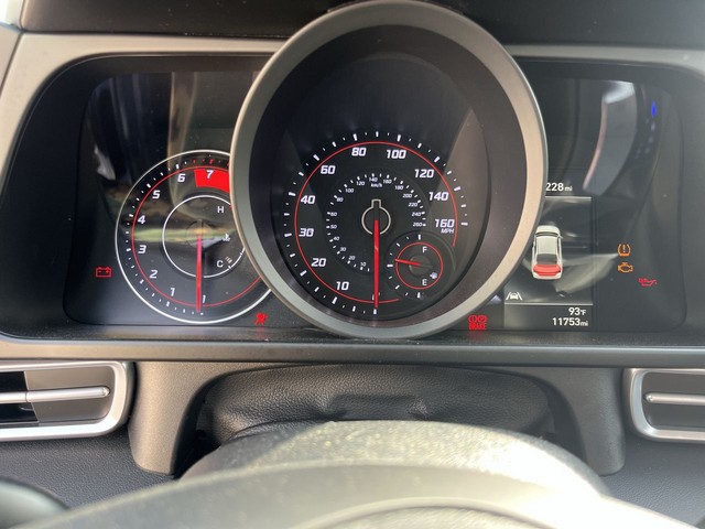 2023 Hyundai Elantra - photo 9
