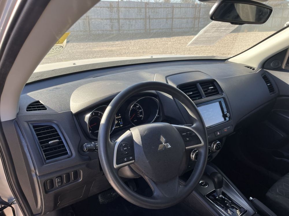 2024 Mitsubishi Outlander - photo 19