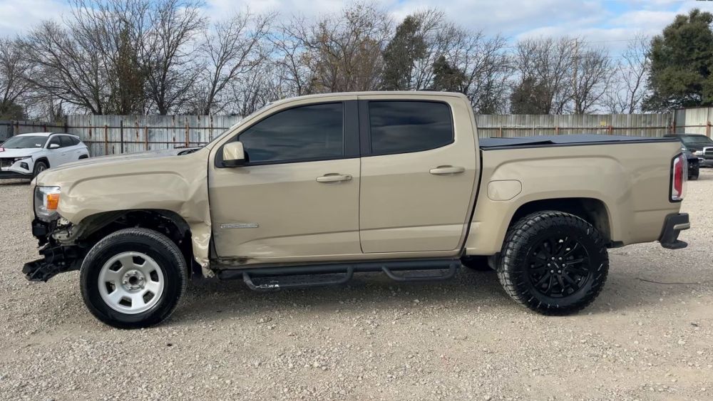 2022 GMC CANYON - photo 2