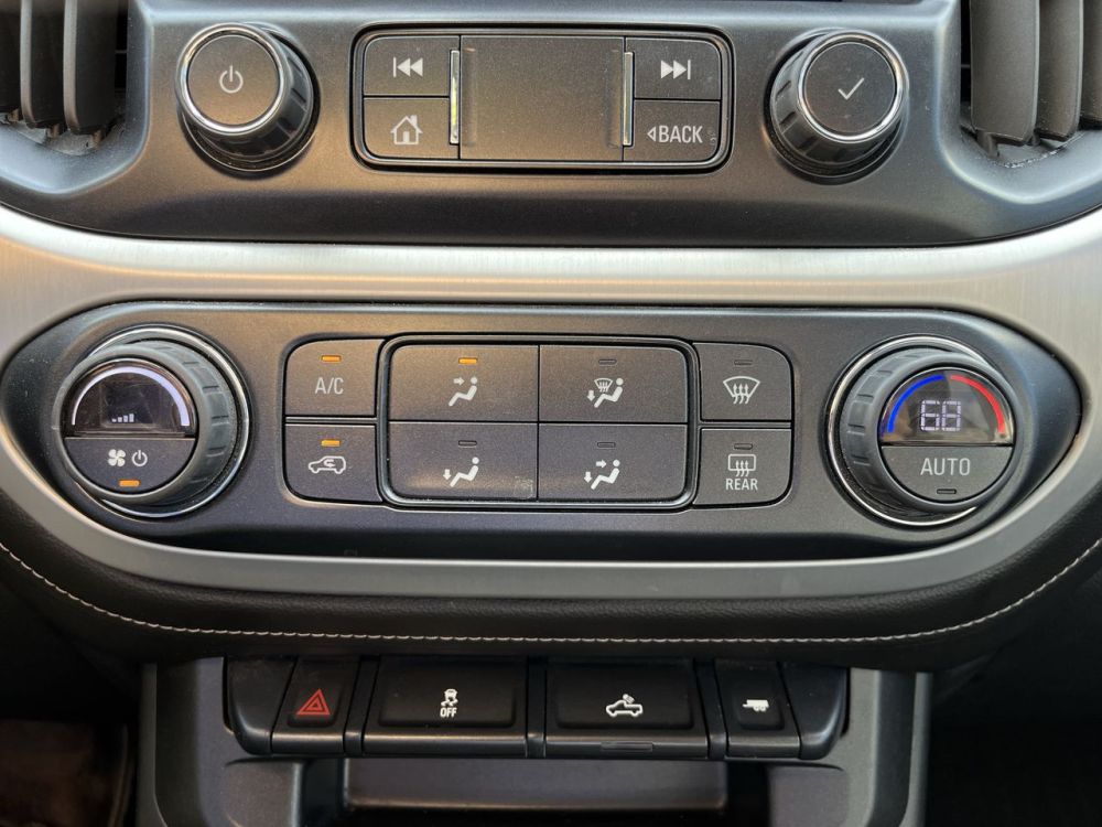 2022 GMC CANYON - photo 16