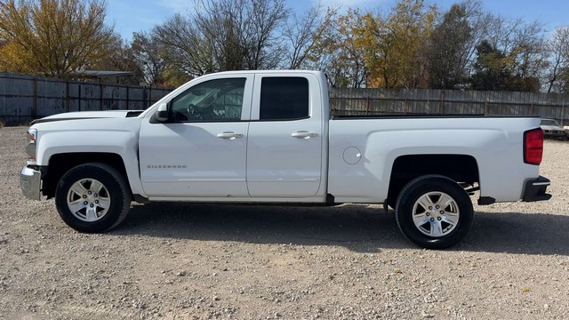 2019 Chevrolet Silverado - photo 2