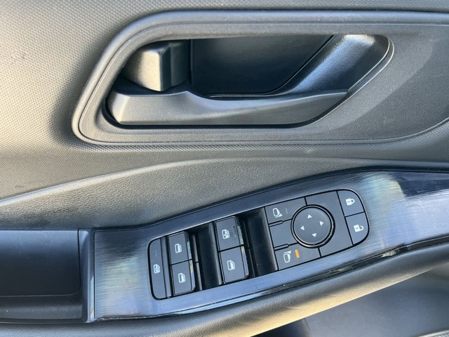 2025 Nissan Rogue - photo 23