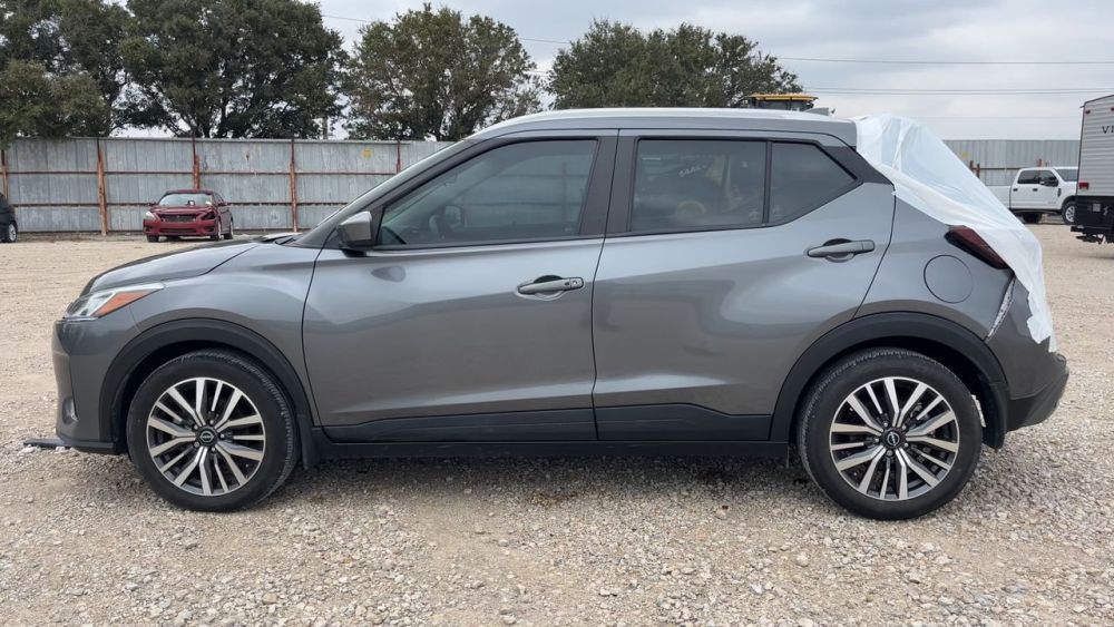 2023 Nissan KICKS SV - photo 2