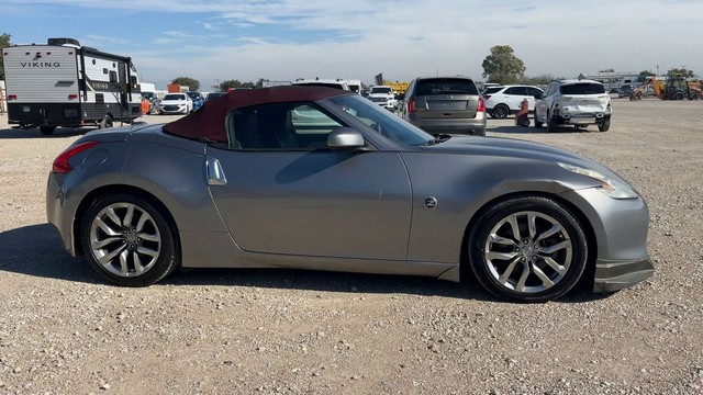 2010 Nissan 370Z - photo 6