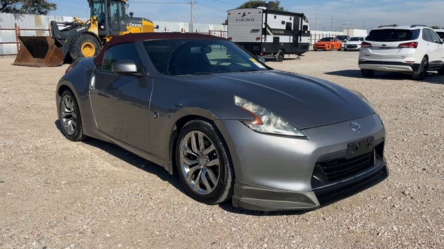 2010 Nissan 370Z - photo 7