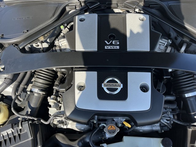 2010 Nissan 370Z - photo 9
