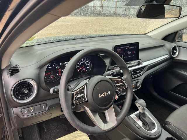 2024 Kia FORTE LXS - photo 21
