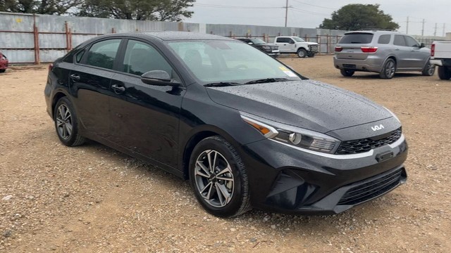 2024 Kia FORTE LXS - photo 7