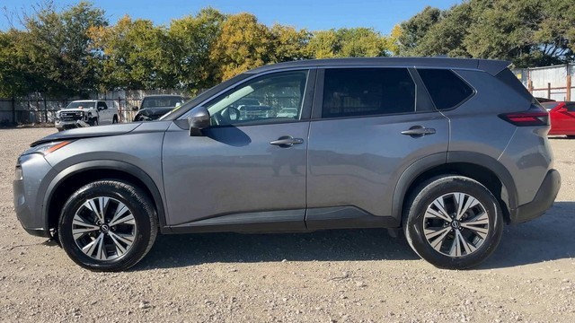 2022 Nissan Rogue - photo 2