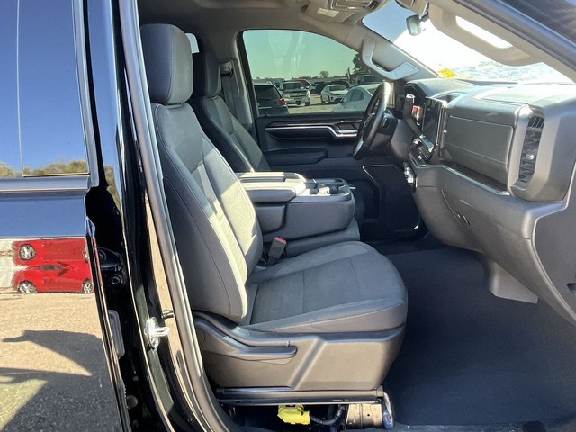 2024 GMC Sierra - photo 24