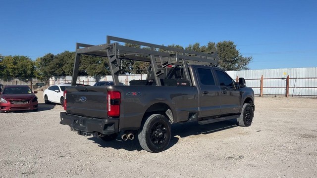 2023 Ford F350 - photo 5