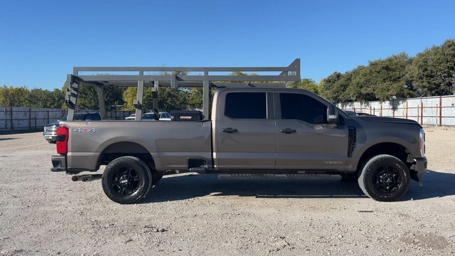 2023 Ford F350 - photo 6