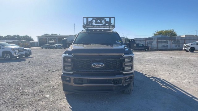 2023 Ford F350 - photo 8