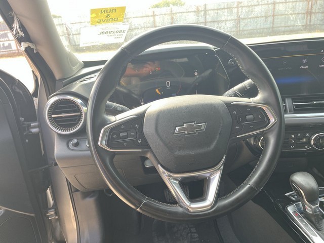 2024 Chevrolet Trax - photo 11
