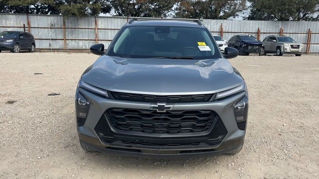 2024 Chevrolet Trax - photo 8