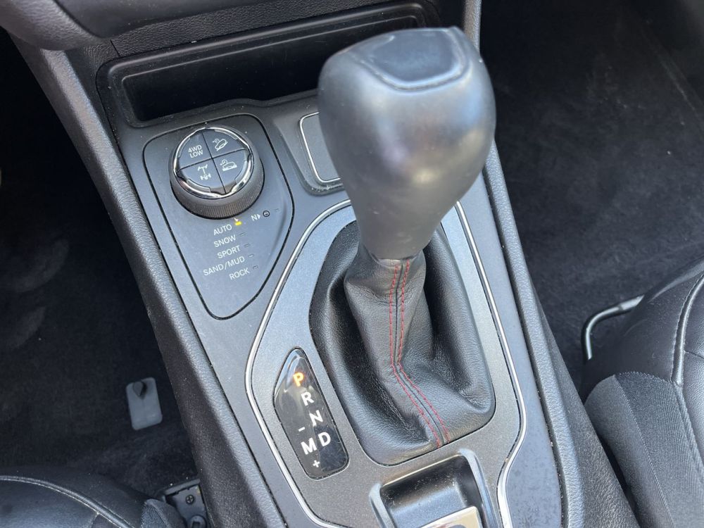 2019 Jeep CHEROKEE - photo 15