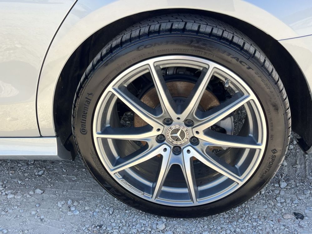 2022 Mercedes-Benz E350 - photo 13