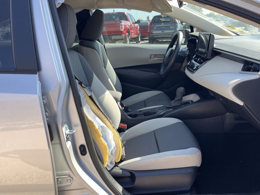 2025 Toyota Corolla - photo 24