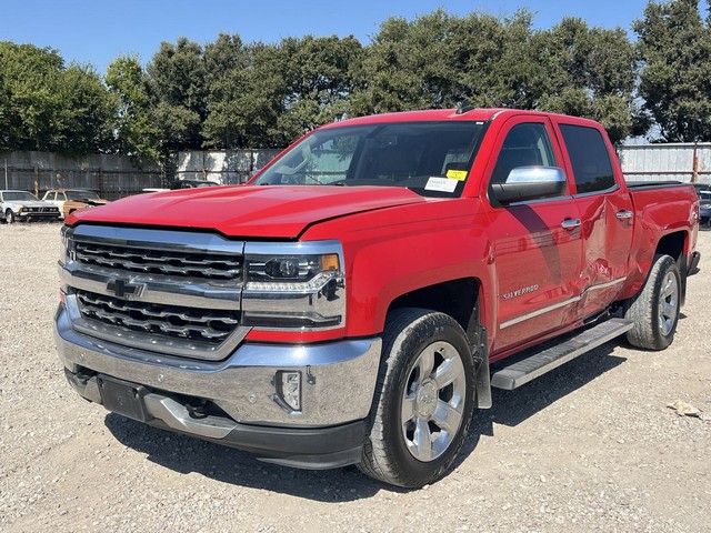 2018 Chevrolet Silverado - photo 1